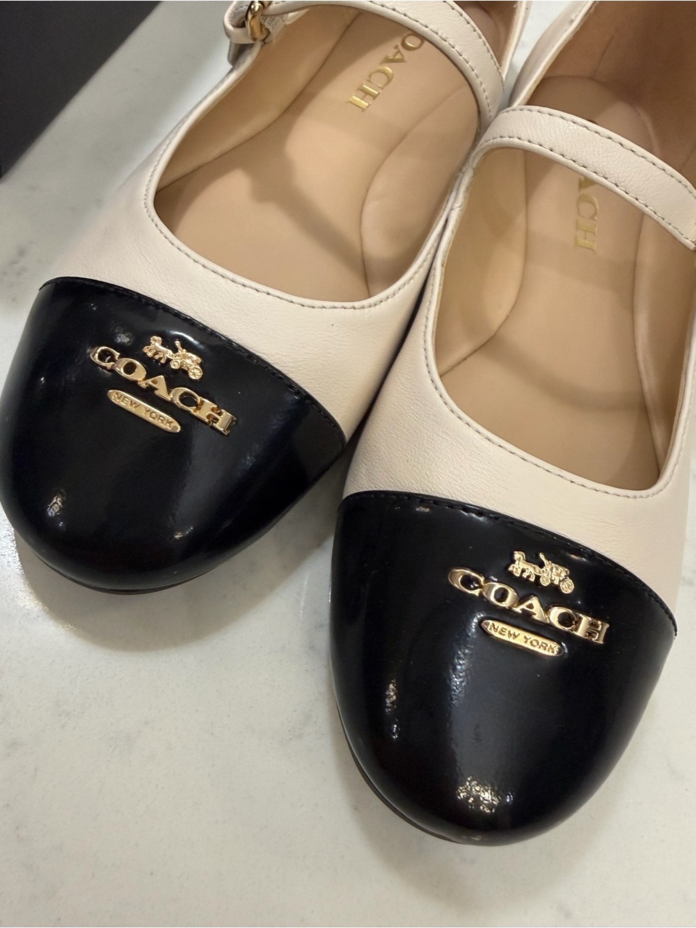 Coach Cream Leather Mary Janes with chalk/Black Patent Cap Toe and Gold Logo - Picture 2 of 11